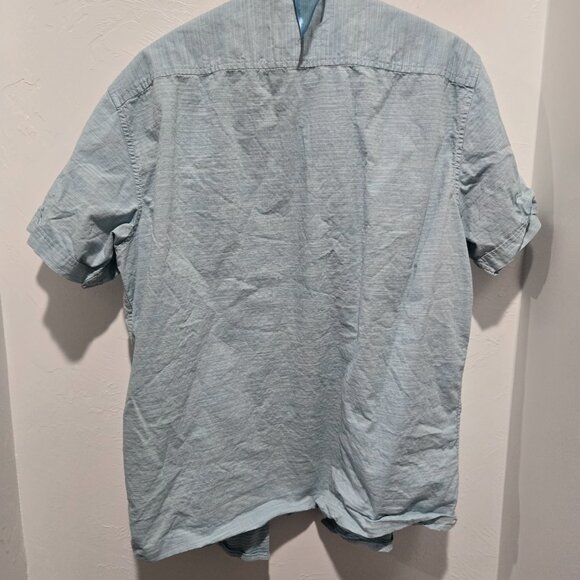 Apt. 9 HEIQ Smart Temp Men’s Dress Shirt – Size XL – Light Blue - Picture 3 of 4